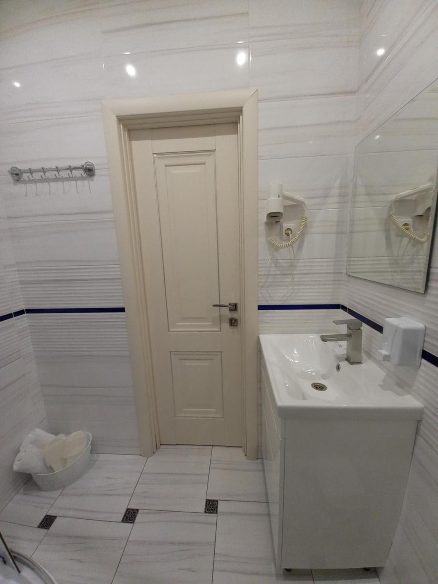 Готель River House Umanʼ Dış mekan fotoğraf