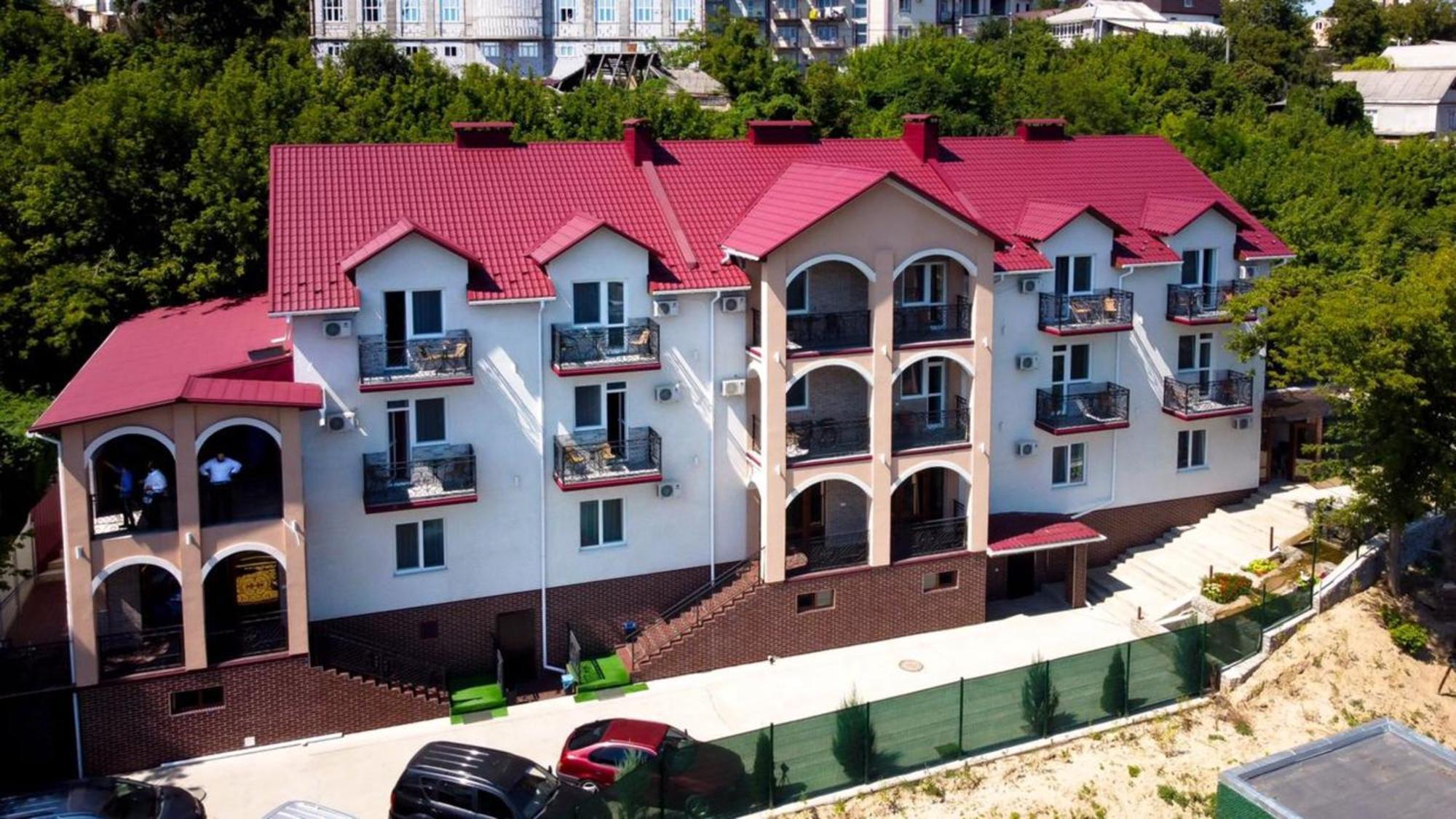 Готель River House Umanʼ Dış mekan fotoğraf