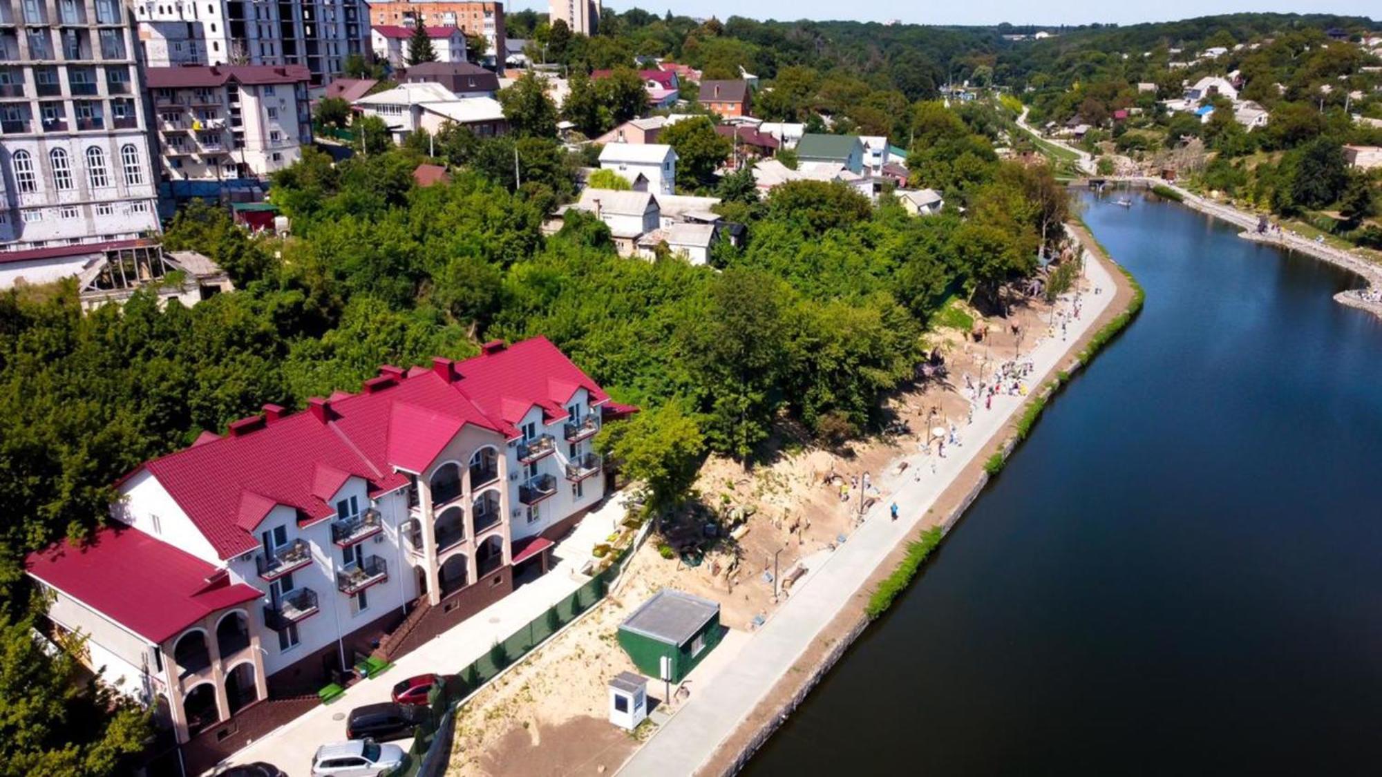 Готель River House Umanʼ Dış mekan fotoğraf