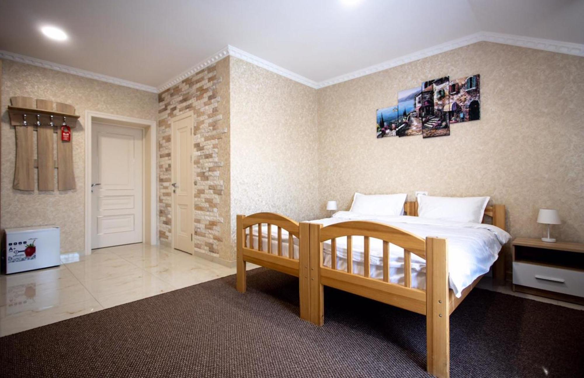 Готель River House Umanʼ Dış mekan fotoğraf