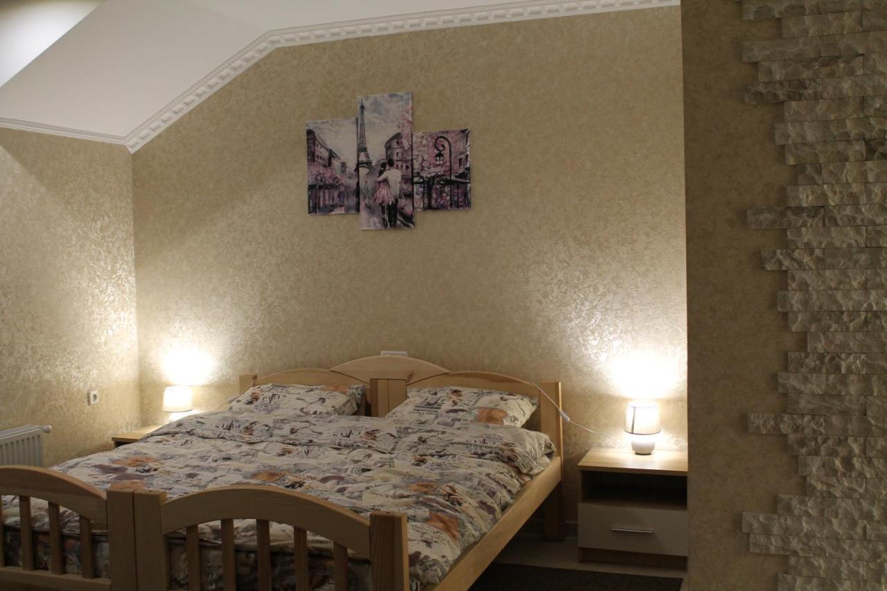 Готель River House Umanʼ Dış mekan fotoğraf