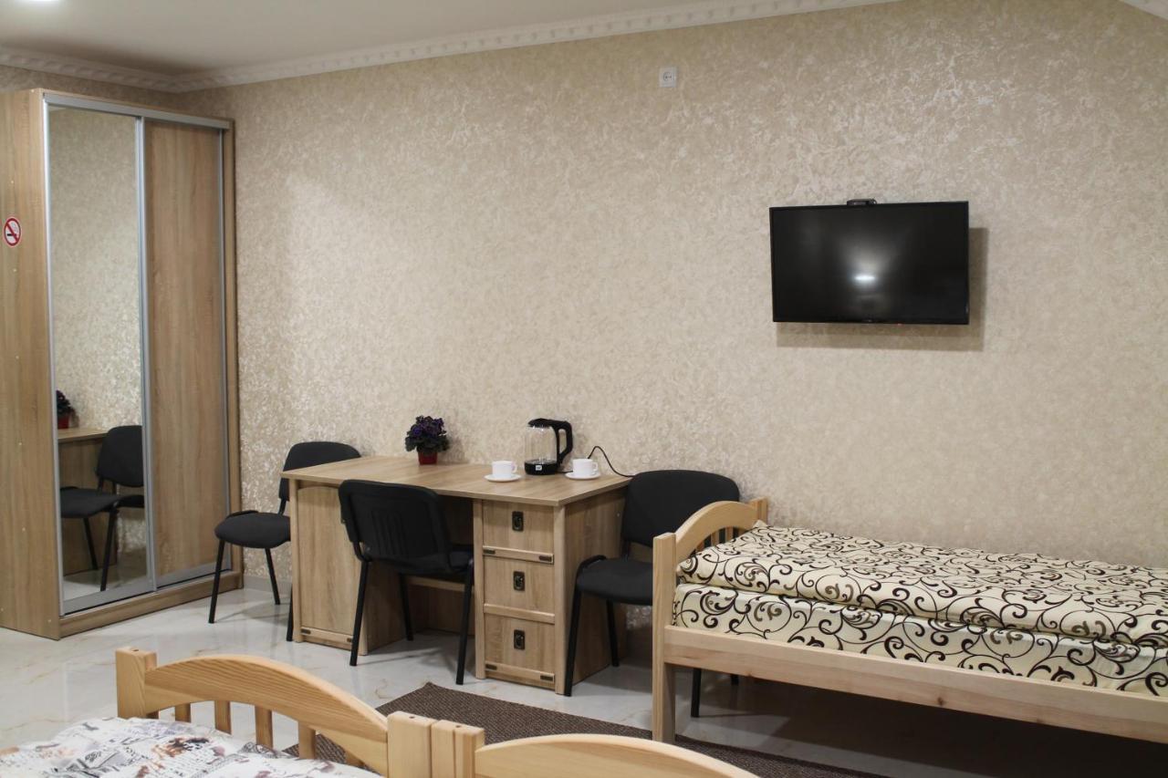 Готель River House Umanʼ Dış mekan fotoğraf